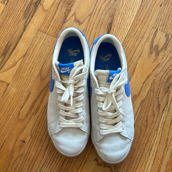 Nike SB Blazer Low - Pale Ivory/Pacific Blue Size 8 - Picture 4 of 6